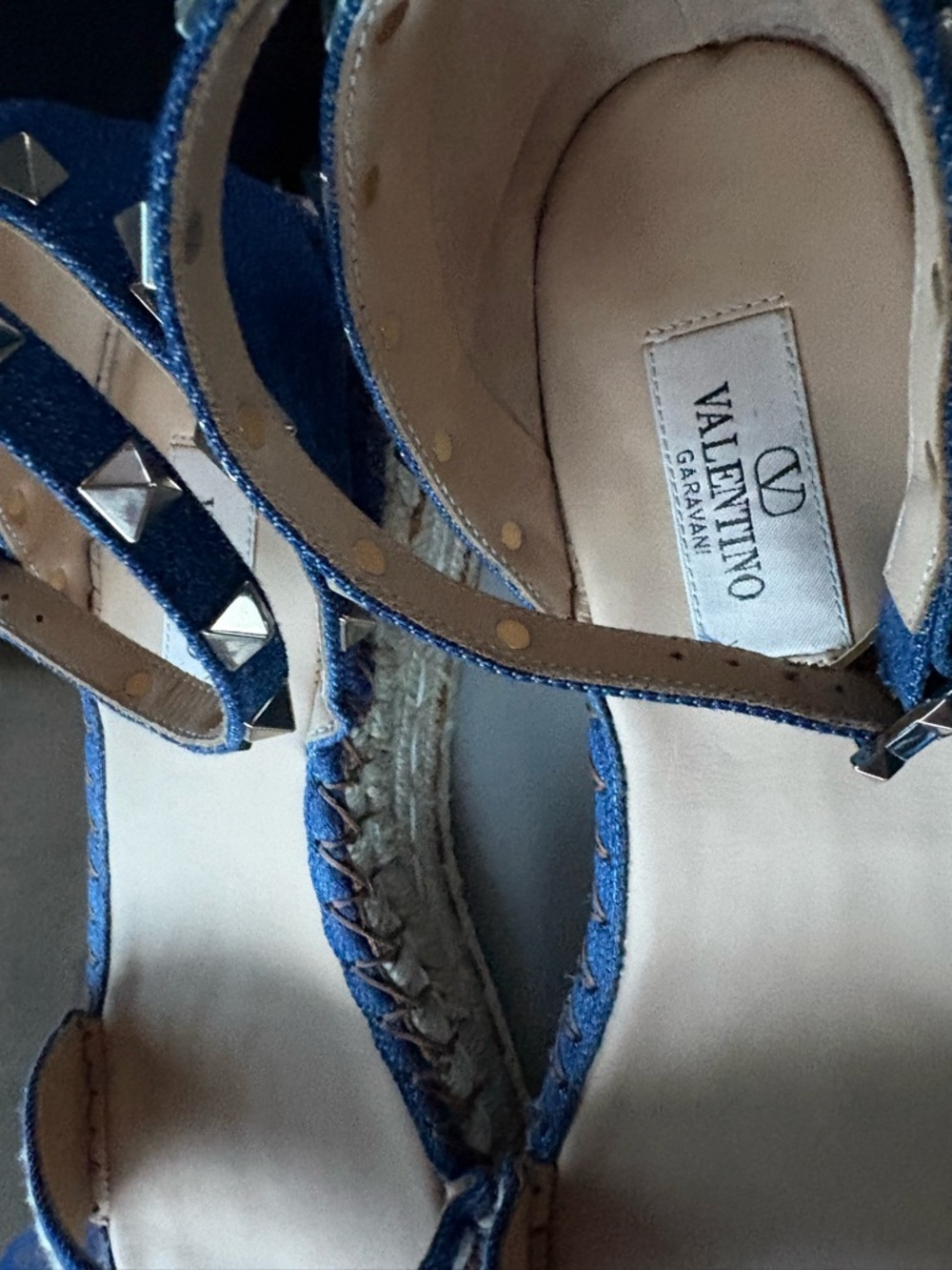 Valentino Garavani Denim Blue Studded Espadrille Wedge Sandals Size 8 - Picture 3 of 4